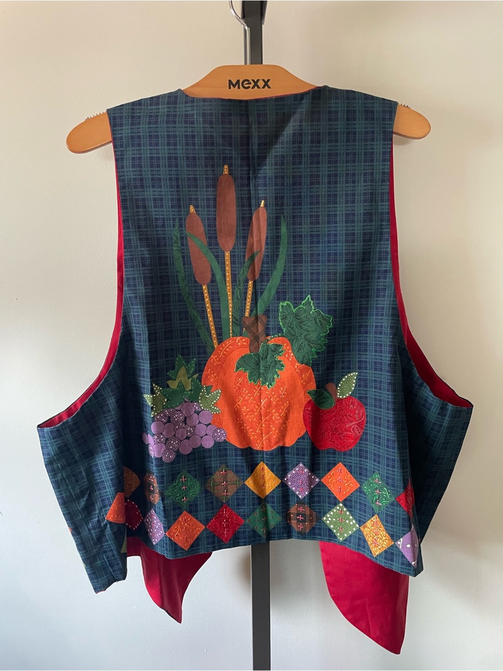 Vintage Handmade Artisan Cottagecore Fall Autumn Pumpkin Patchwork Novelty Vest - Picture 2 of 7